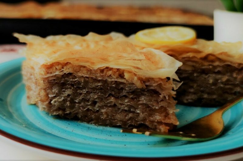 Пахлава (торт с грецкими орехами)