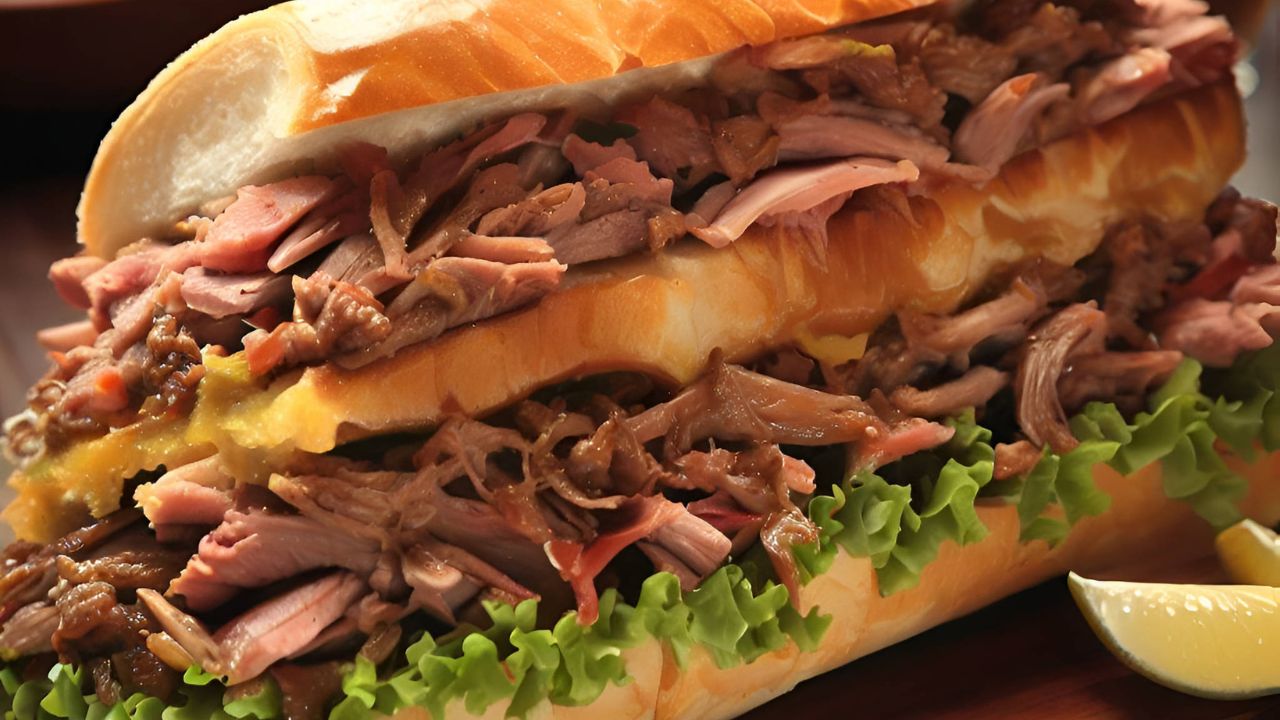 Сэндвич с рваной свининой